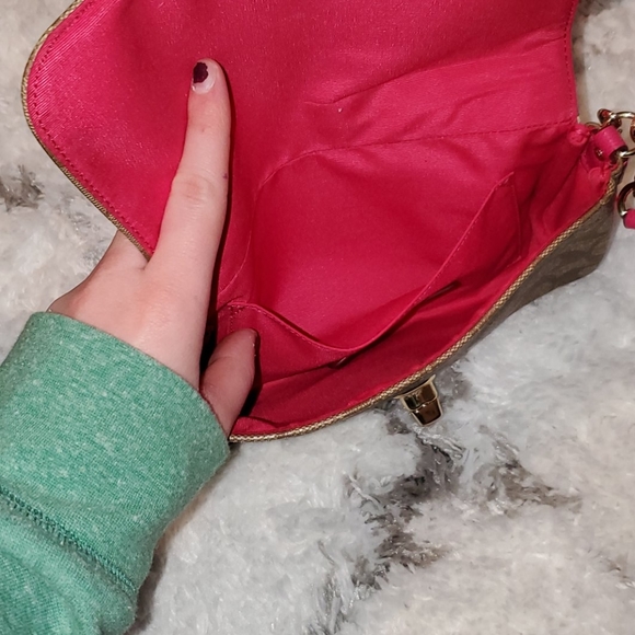 Coach crossbody with pink strap and trim. - Picture 3 of 4